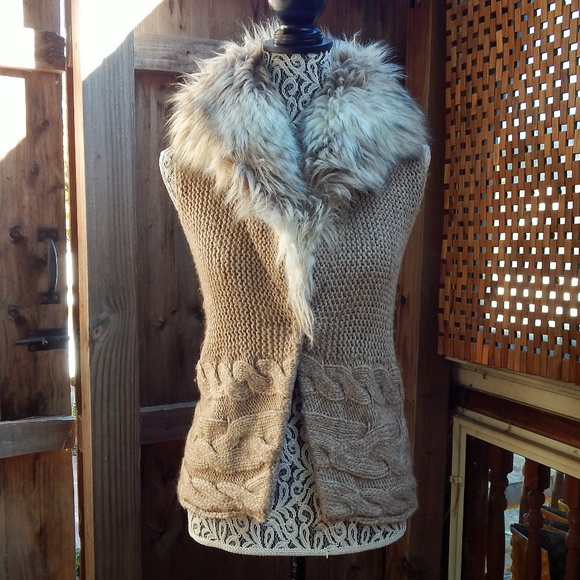LOFT Jackets & Blazers - NWOT! Loft Alpaca Wool Faux Fur Brown Knit Vest XS